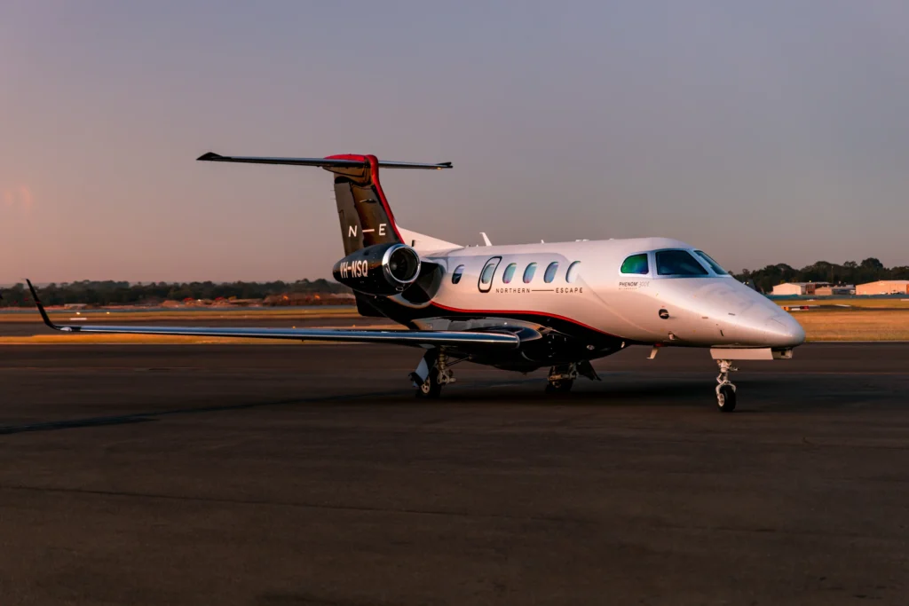 Embraer Phenom 300